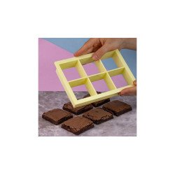 CORTADOR DE BROWNIE QUADRADO 6X6 cm BLUE STAR